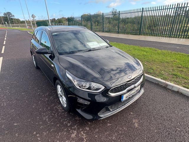Image for 2019 Kia Ceed 1.6 CRDI 2 ISG 5DR, Touch Screen Infotainment System, Bluetooth, Sat Nav, Alloy Wheels, Multi-Function Steering Wheel