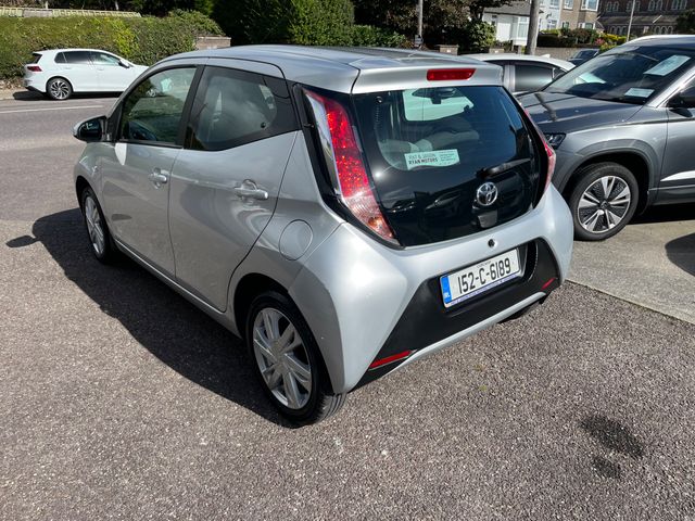 Image for 2015 Toyota Aygo 1.0 X-play 4DR