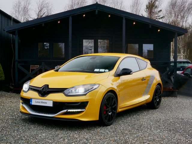 Image for 2015 Renault Megane RS 275 Trophy **DEPOSIT TAKEN** AKRAPOVIC EXHAUST, RS MODE, RECARO BUCKET SEATS, CARBON TRIM