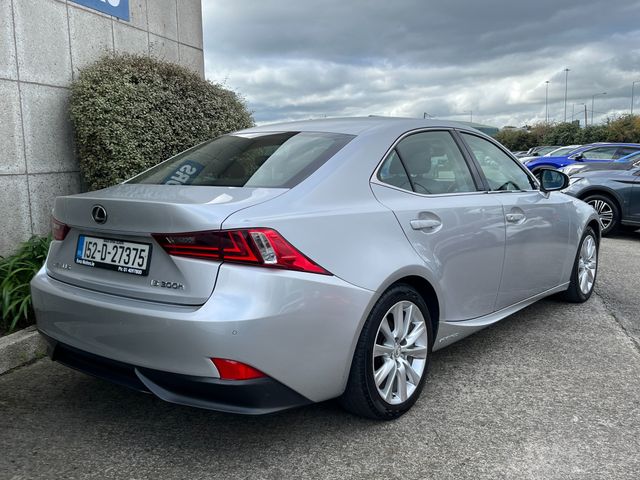 Image for 2015 Lexus IS 300h EXECUTIVE HYBRID AUTOMATIC 2.5 PETROL //FULL LEATHER HEATED SEATS//
