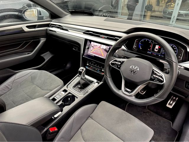 Image for 2024 Volkswagen Arteon R-LINE 2.0 TDI MANUAL 6SPEED FWD 150HP 5DR