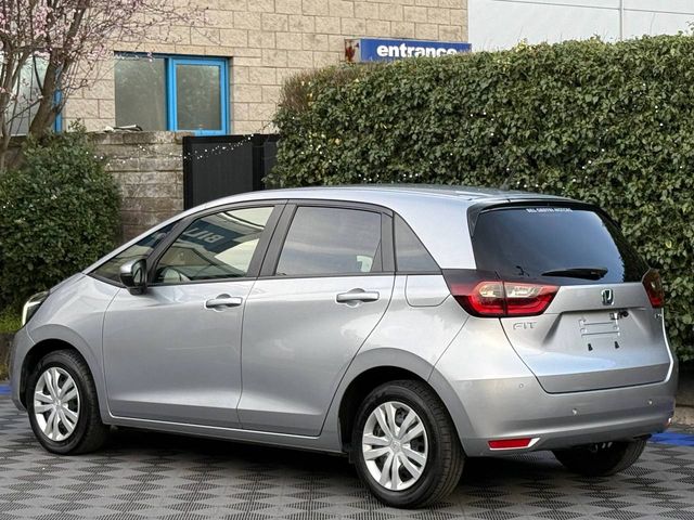 Image for 2023 Honda Fit 1.5 HYBRID // REVERSE CAMERA // BLUETOOTH MUSIC // DIGITAL CLIMATE CONTROL