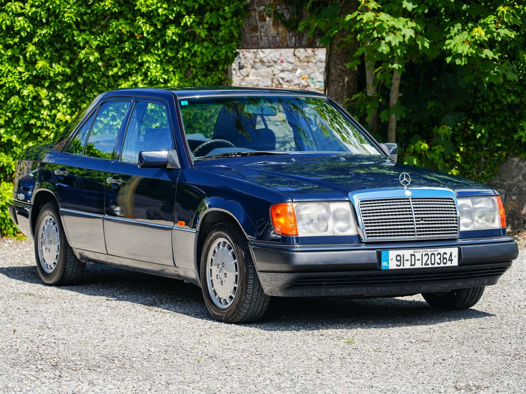 Image for 1991 Mercedes-Benz E 300 3.0 Petrol Automatic