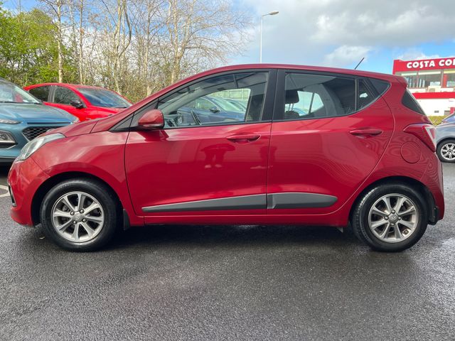 Image for 2016 Hyundai i10 1.0 PETROL DELUXE