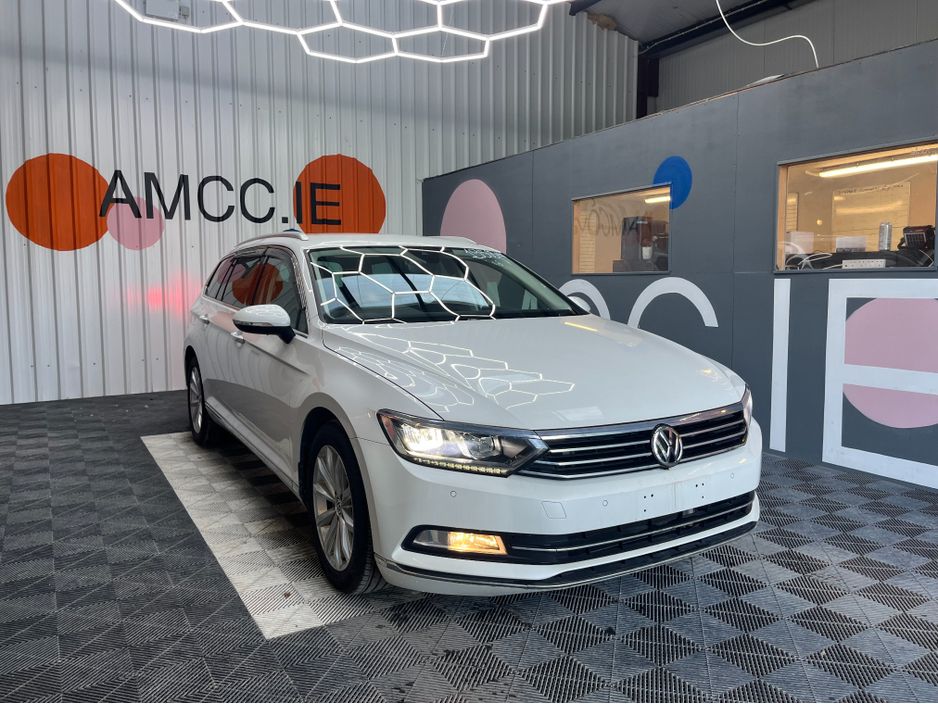 Image for 2019 Volkswagen Passat VW PASSAT AUTOMATIC 1.4 TSI ELEGANCE LINE / 70k KMs / REVERSE CAMERA , ADAPTIVE CRUISE & MORE