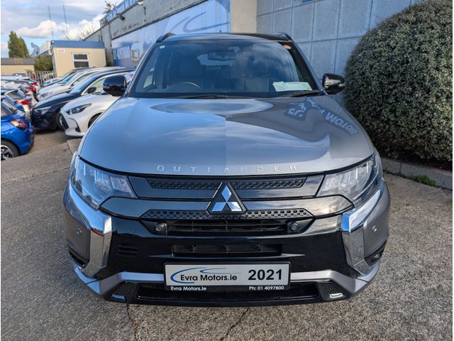 Image for 2021 Mitsubishi Outlander G BLACK EDITION PHEV HYBRID AUTOMATIC 2.4 PETROL //HIGH SPEC//HALF LEATHER HEATED SEATS//HEATED STEERING WHEEL//REVERSE CAMERA//KEYLESS ENTRY//ADAPTIVE CRUISE CONTROL//