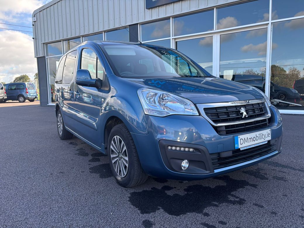 Image for 2018 Peugeot Partner Tepee Wheelchair Accessible Car