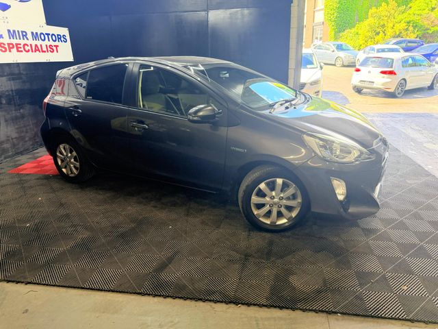 Image for 2014 Toyota Aqua DAA NHP10