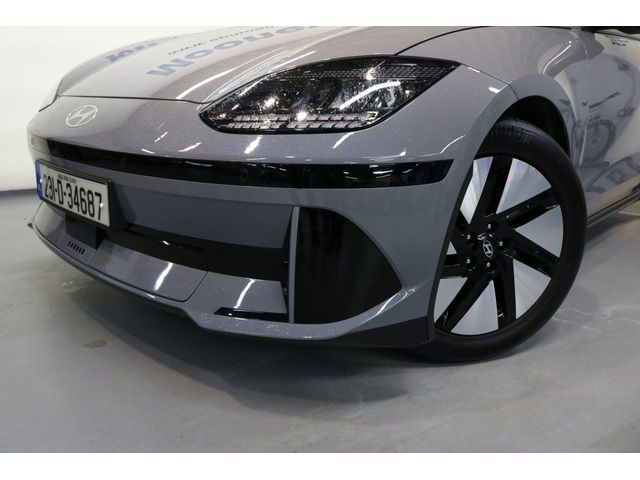 Image for 2023 Hyundai Ioniq 6 SIGNATURE 53 kWh LOW MILEAGE EV