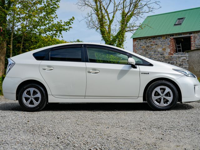 Image for 2015 Toyota Prius 1.8 Petrol Hybrid Automatic 5DR