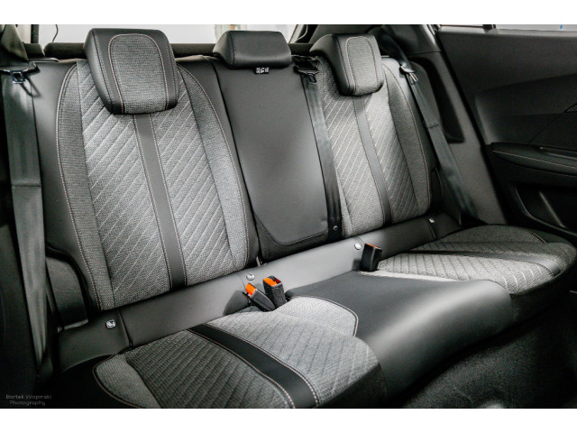 Image for 2025 Peugeot 2008 E-Allure 50kWh 136HP