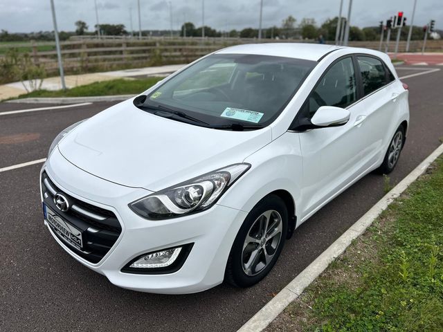 Image for 2015 Hyundai i30 RESERVED COD IMMACULATE CONDITION* Multi-Function Steering Wheel; Bluetooth; Wireless Smartphone Control