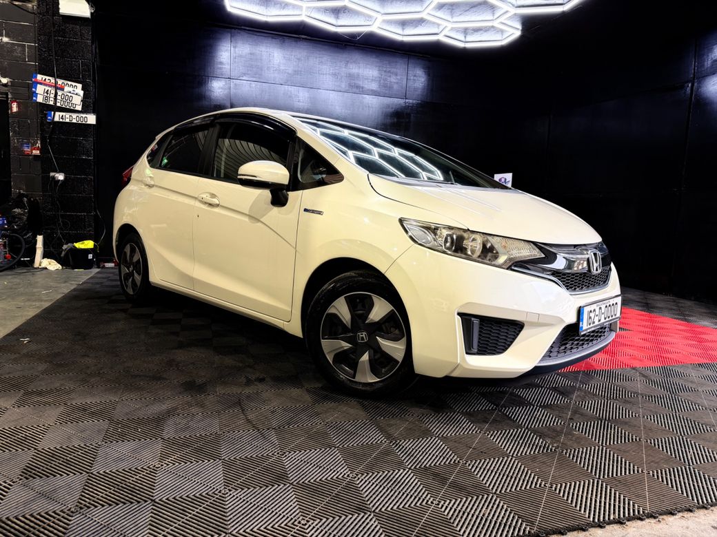 Image for 2016 Honda Fit HYBRID