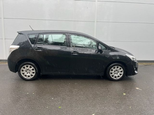 Image for 2015 Toyota Verso 1.6 D-4D 112bhp Aura (7 seater)