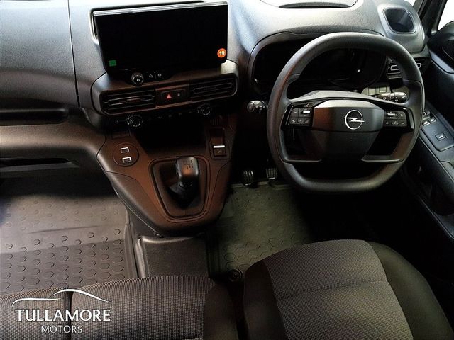 Image for 2024 Opel Combo SPORTIVE 1.5 Diesel