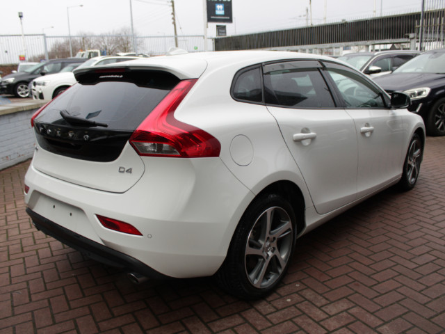 Image for 2017 Volvo V40 2017 VOLVO V40