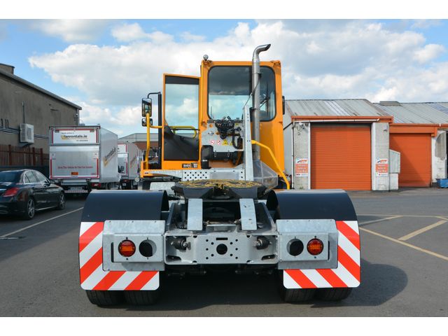 Image for 2026 Terberg YT182 YT193