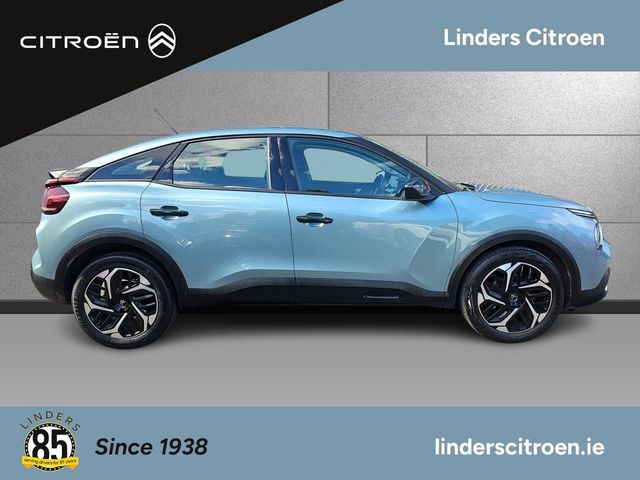 Image for 2021 Citroen C4 FEEL Spec, Manual, Diesel, Blue Metallic Paint, Alloy Wheels, Citroen Comfort Seats, Advanced Comfort Suspension, *LINDERS CHRISTMAS SALE* On Every car we are giving you a €250 voucher for you to En