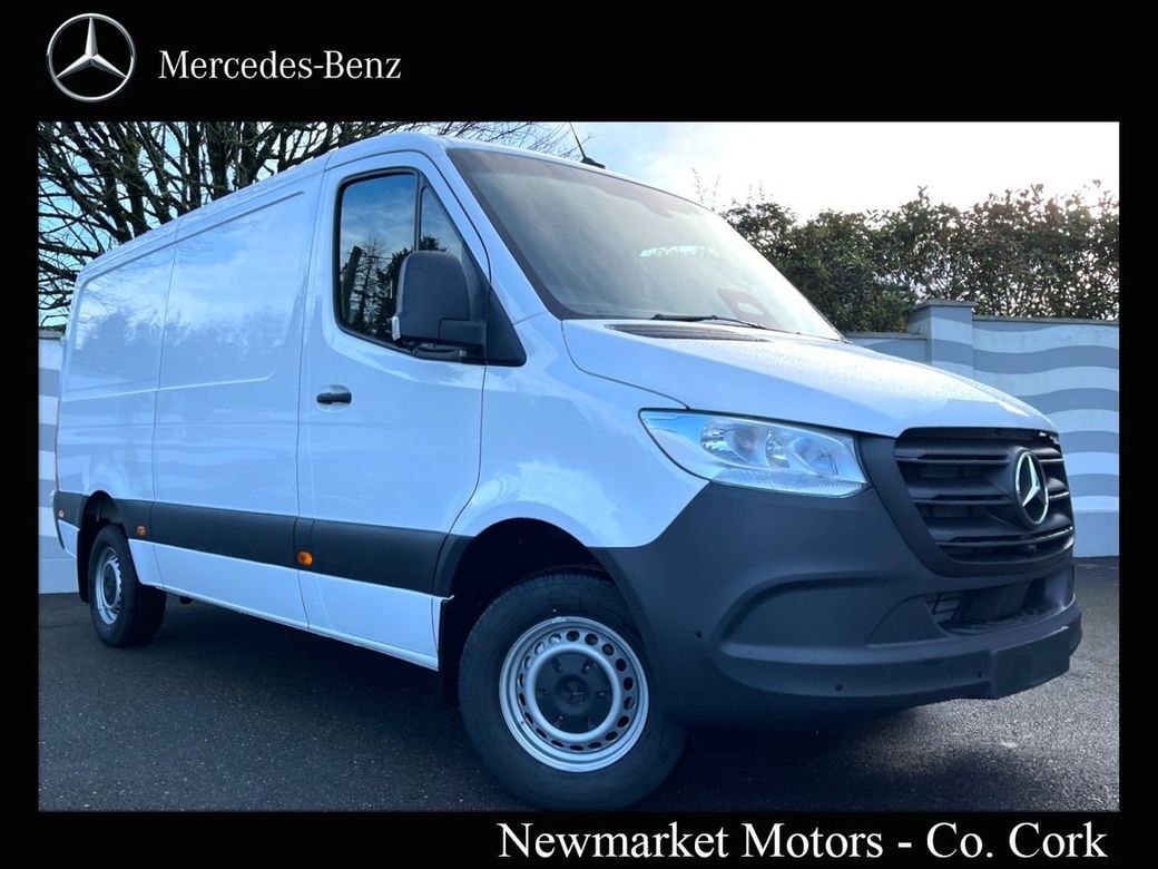 Image for 2026 Mercedes-Benz Sprinter ( NEW 2026 ) 315/36 LOW ROOF PRO MEDIUM WHEEL BASE 6 SPEED 150BHP