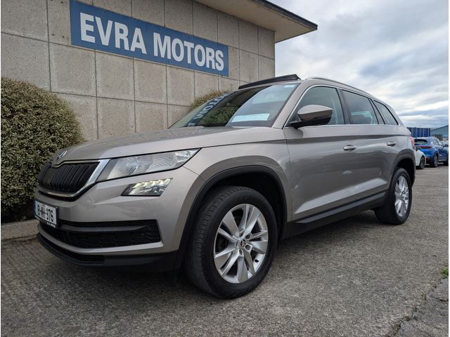 Image for 2018 Skoda Kodiaq AMBITION 7 SEATER MANUAL 1.4 PETROL //PANORAMIC GLASS SUNROOF//CRUISE CONTROL//