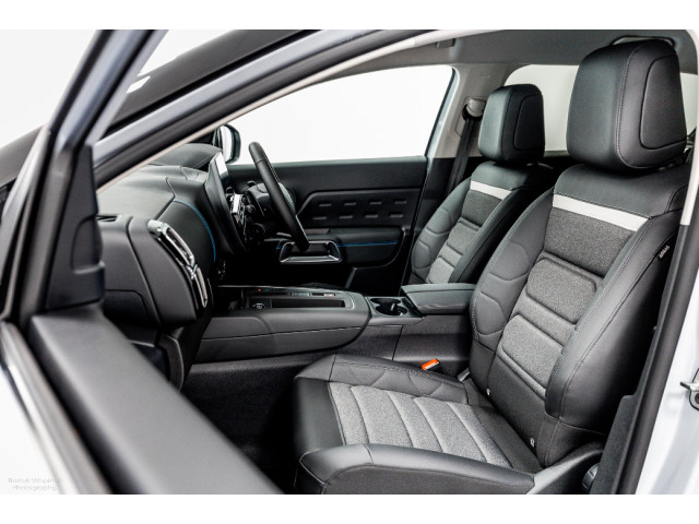 Image for 2026 Citroen C5 Aircross Plus Pack 1.2 Hybrid Auto 145HP