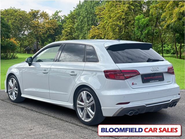 Image for 2019 Audi S3 2.0 S3 , S-TRONIC // LOW MILEAGE