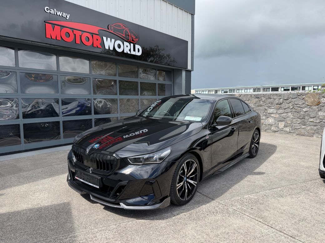 Image for 2024 BMW 5 Series 530E M SPORT PRO