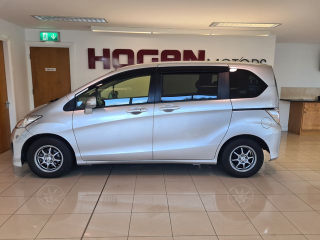 Image for 2016 Honda Freed 6 Seat 5DR Automatic