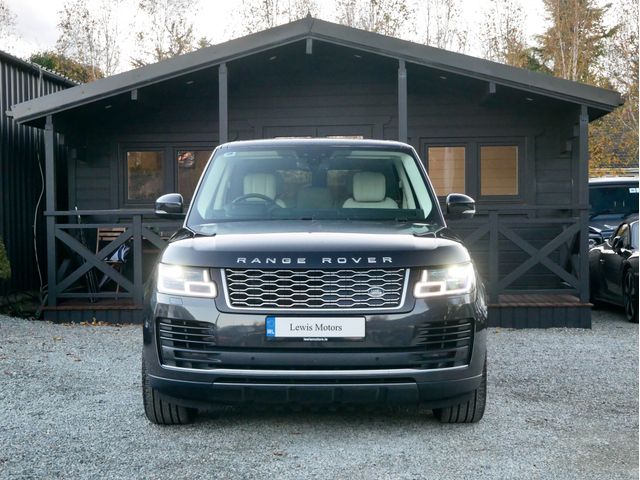 Image for 2021 Land Rover Range Rover Vogue P400e PHEV