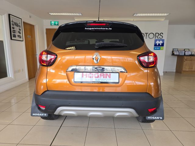 Image for 2018 Renault Captur Signature X NAV TCE 90 5Dr H/B *Fabulous Spec * 