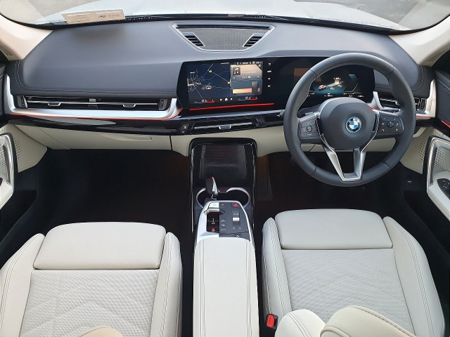 Image for 2026 BMW iX1 eDrive20 xLine