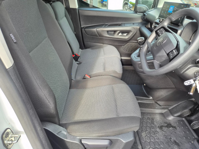 Image for 2025 Citroen Berlingo LX Plus NO VAT