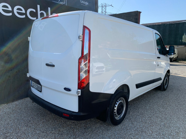 Image for 2021 Ford Transit Custom 2.0 TDCI 105 PS SWB // PRICE EXCL. VAT // 10/26 CVRT // GREAT CONDITION // ONE OWNER // 