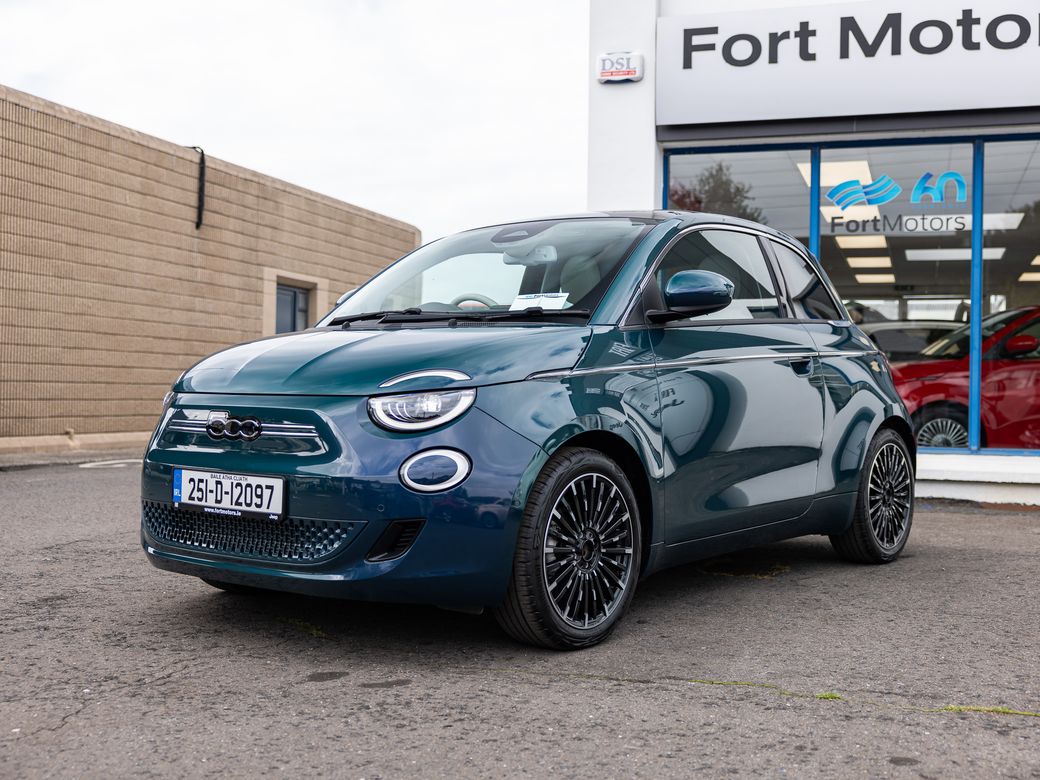 Image for 2025 Fiat 500 LA Prima 42KWH 3DR Auto