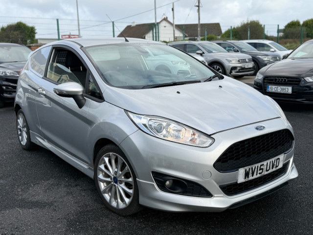 Image for 2015 Ford Fiesta Van SPORT TDCI