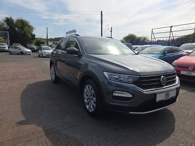 Image for 2019 Volkswagen T-Roc SE TDI