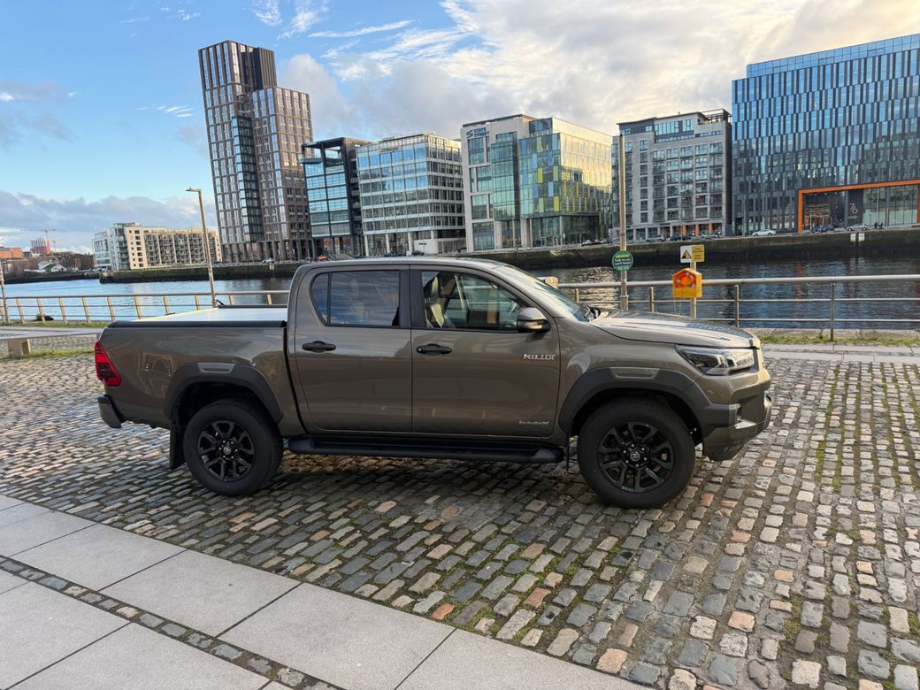 Image for 2022 Toyota Hilux INVINCIBLE X 4WD D-4D DCB