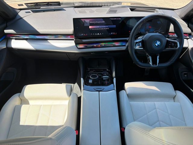 Image for 2024 BMW i5 IVORY LEATHER M-SPORT COMFORT ACCESS HARMAN KARDON