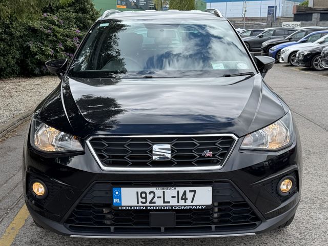 Image for 2019 SEAT Arona FR. WIRELESS PHONE CHARGER. 2 KEYS