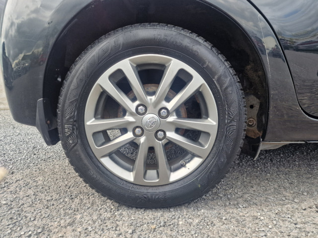 Image for 2017 Toyota Yaris 1.0 Luna 4DR