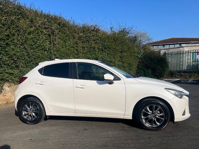 Image for 2017 Mazda Demio HALF LEATHER // MULTI-FUNC WHEEL // REVERSE CAM