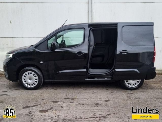 Image for 2025 Opel Combo 252 MWB SPORTIVE 0KMS DEMO 