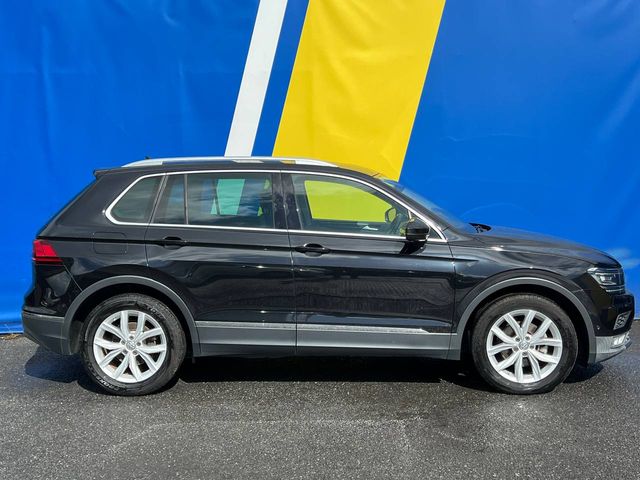 Image for 2016 Volkswagen Tiguan HIGHLINE 1.4 TSI AUTO // HEATED FRONT & BACKSEATS // 360 SURROUND PARKING SENSORS // APPLE CARPLAY/ANDROID AUTO