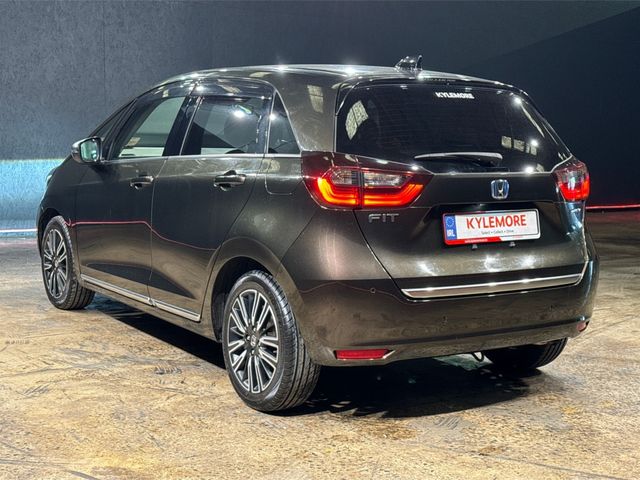 Image for 2021 Honda Fit 1.5 HYBRID LUXURY EDITION - BLACK HALF LEATHER - UPGRADED FACTORY ALLOYS - CRUISE CONTROL - HEATED SEAT - REAR CAMERA