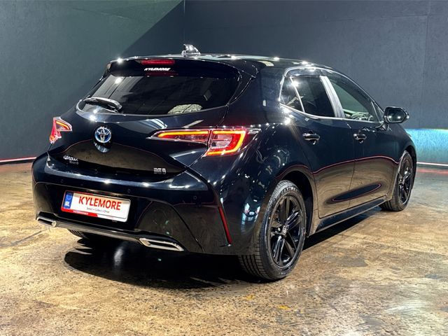 Image for 2021 Toyota Corolla HYBRID 1.8 AUTOMATIC - G STYLE - BLACK HALF LEATHER - HEATED STEERING WHEEL - FACTORY ALLOYS - CRUISE CONTROL - REAR CAMERA