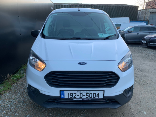 Image for 2019 Ford Transit Courier 1.5 TDCI 6SP TREND // PRICE EXCL. VAT // FULL DOCUMENTED SERVICE HISTORY // 07/25 CVRT // BLUETOOTH, REAR PARKING SENSORS AND ELECTRIC WINDOWS // 