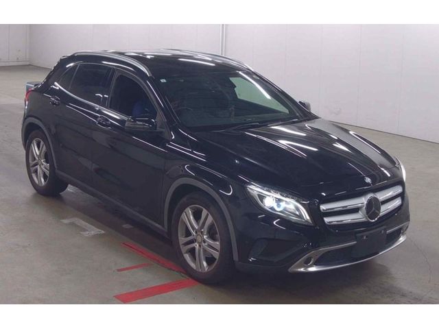 Image for 2015 Mercedes-Benz GLA Class 1.6 GLA180 Petrol Auto Half Leather Seats