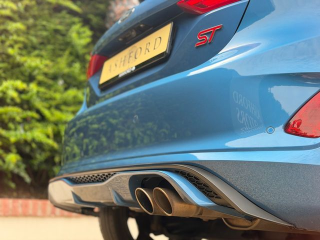 Image for 2018 Ford Fiesta ST-3 Turbo 3DR