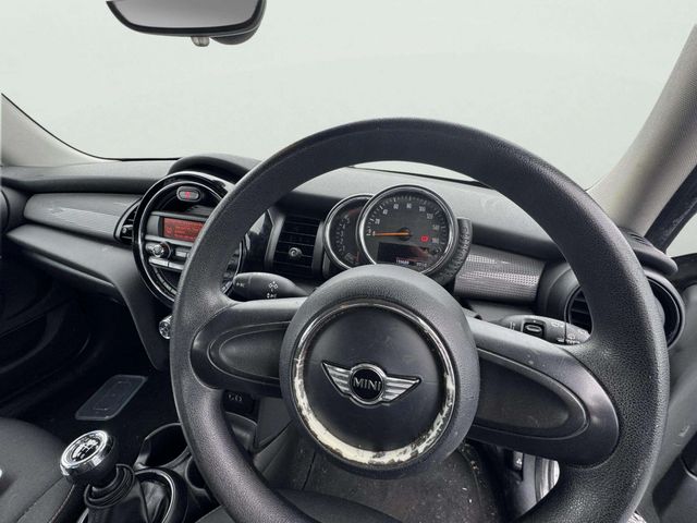 Image for 2014 Mini Cooper 1.5 D 5DR