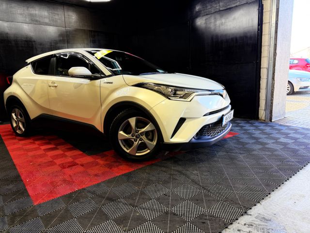Image for 2019 Toyota C-HR Hybrid